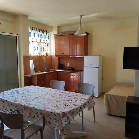 Magic Ionian Apartments & Rooms Himara Zewnętrze zdjęcie