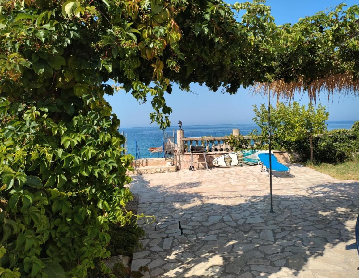 Magic Ionian Apartments & Rooms Himara Zewnętrze zdjęcie