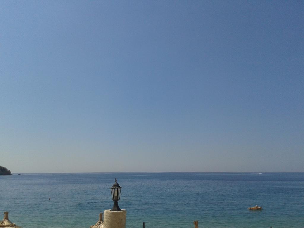 Magic Ionian Apartments & Rooms Himara Zewnętrze zdjęcie