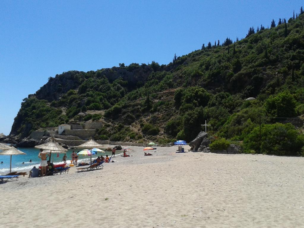 Magic Ionian Apartments & Rooms Himara Zewnętrze zdjęcie